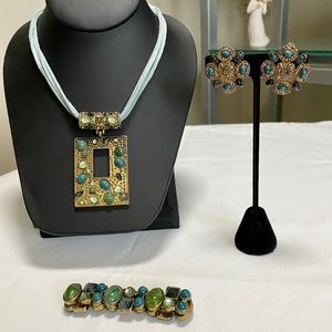Turquoise and green jewelry set